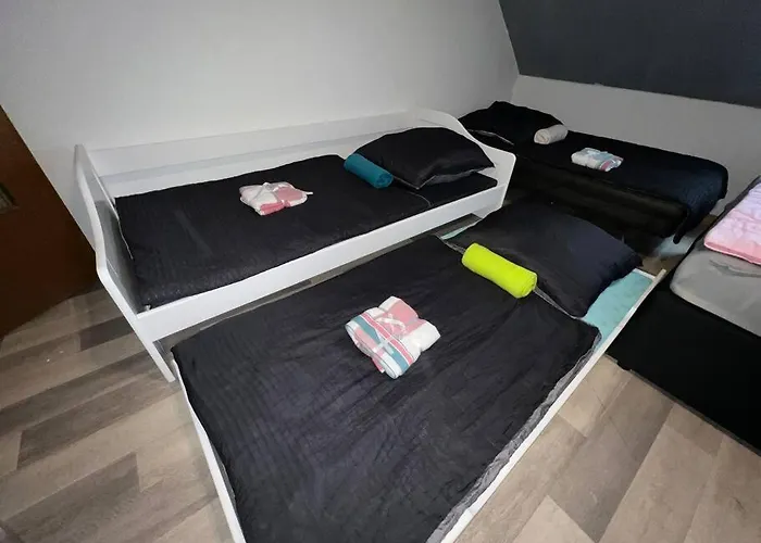 아파트 Zentrum Mg Auf Zeit *